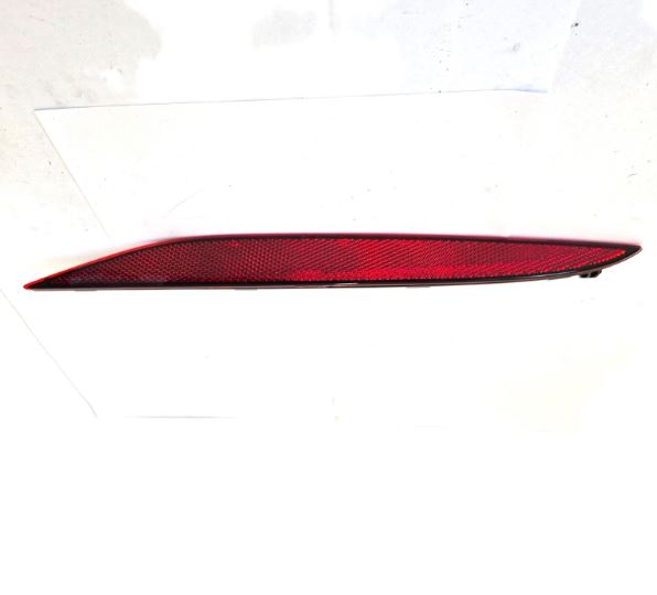Tesla Model X 2016 onwards Rear Right reflector lamp 1034343-00-C