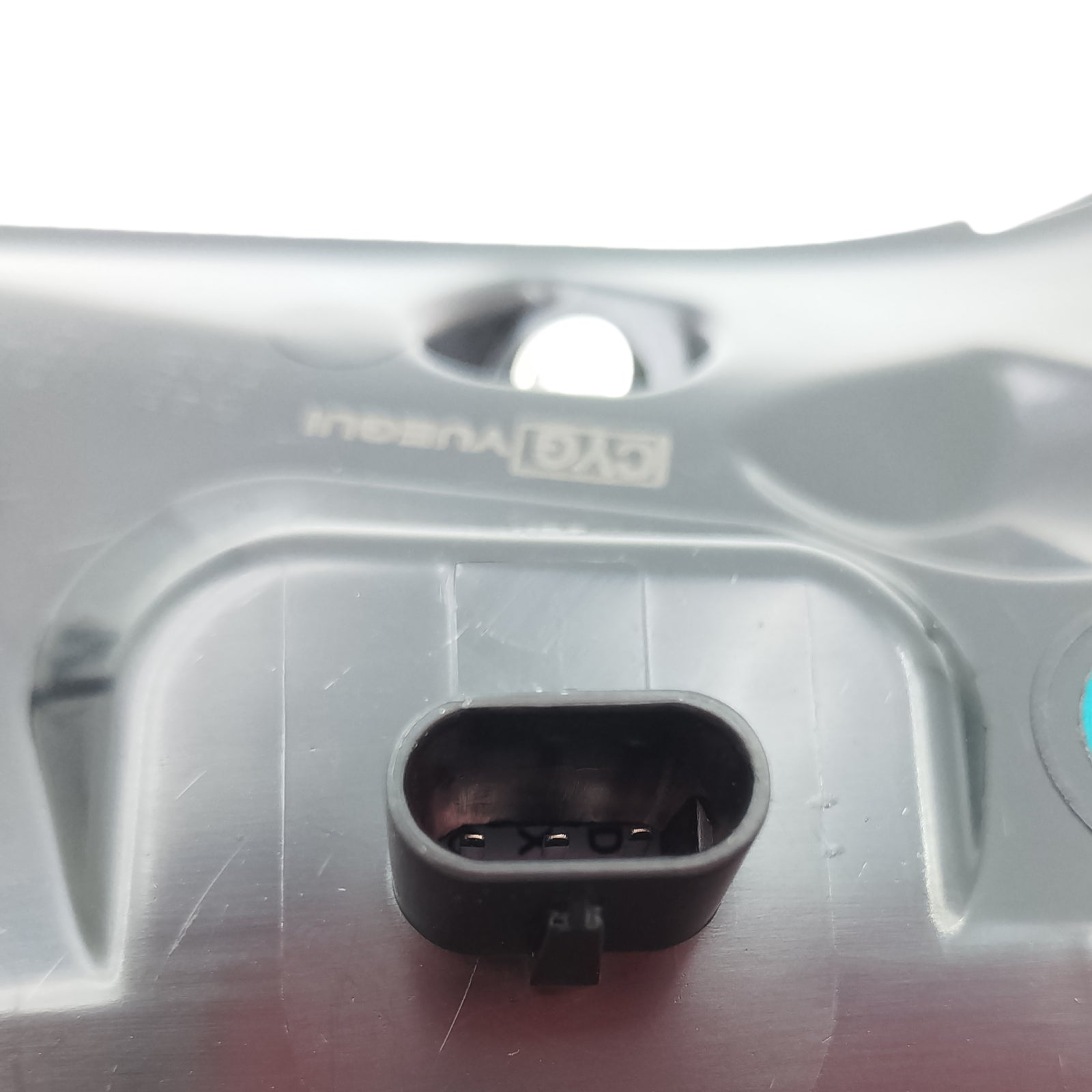 Tesla Model 3 17-20 Rear Right inner lamp 1077404-00-B (3 PIN)