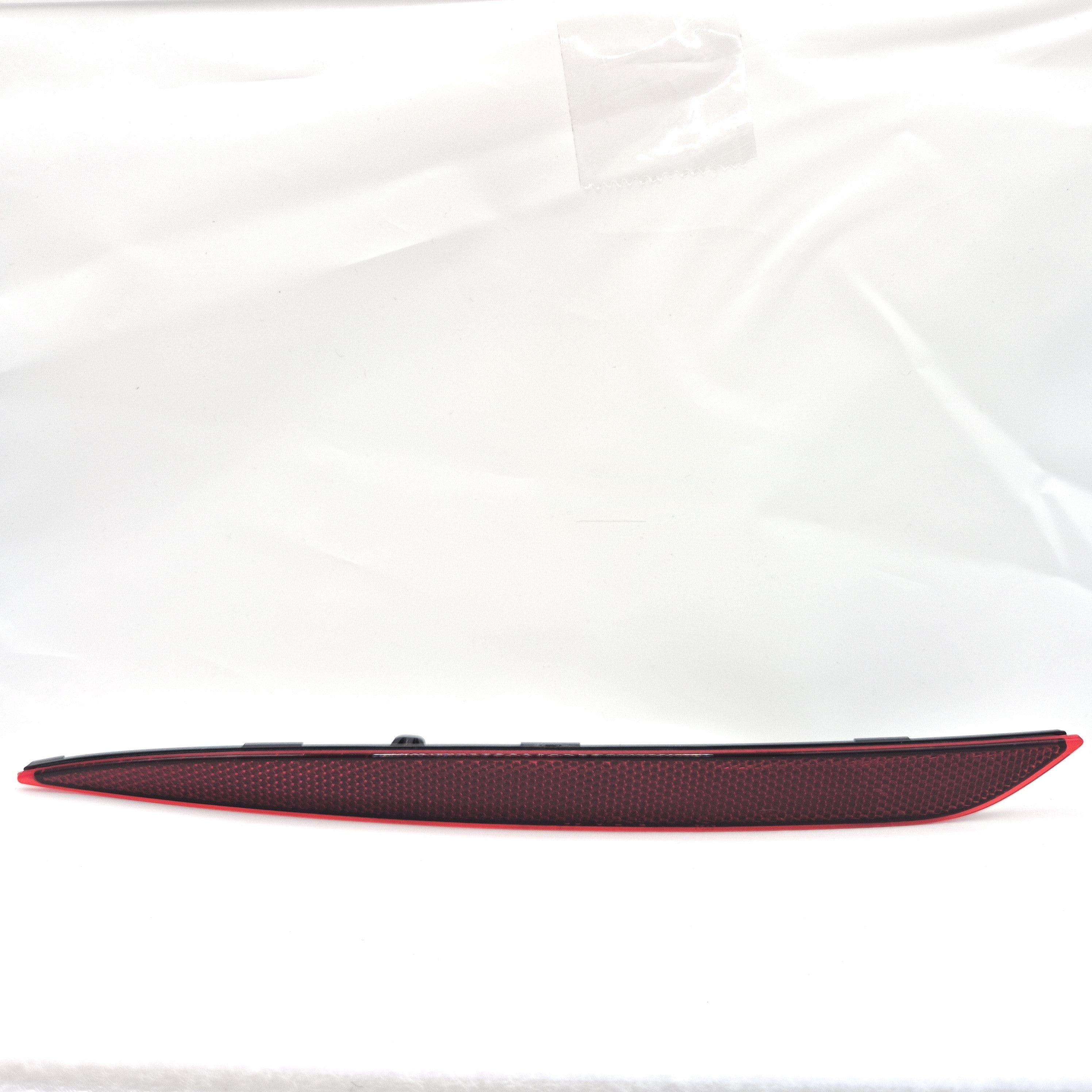 Tesla Model Y 19- Rear Left reflector lamp 1626226-00-A