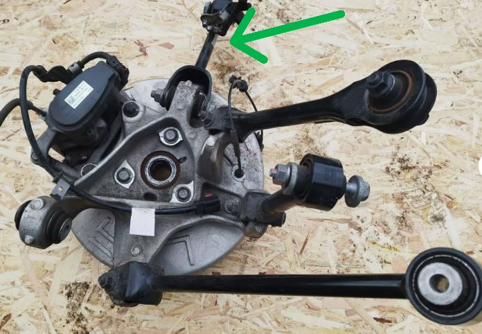 Tesla Model 3 17-23 and Y 2019 - Rear Axle Upper Rear arm (R & L) 1044423-00-G